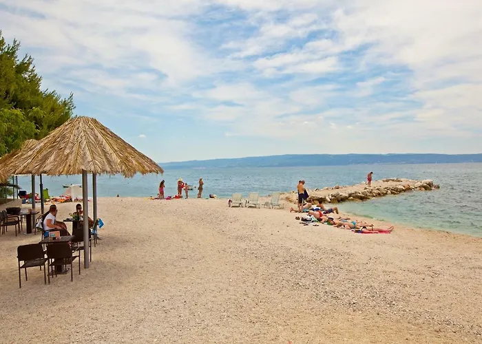 Gloria Apartman Podstrana